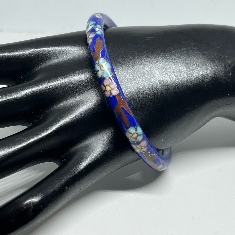 Vintage Cloisonné Bangle Bracelet
